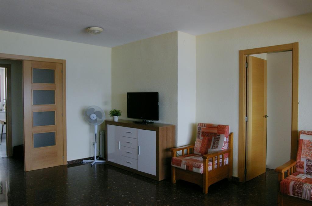 Apartamentos Torre Don Vicente - Arca Rent Benidorm Oda fotoğraf